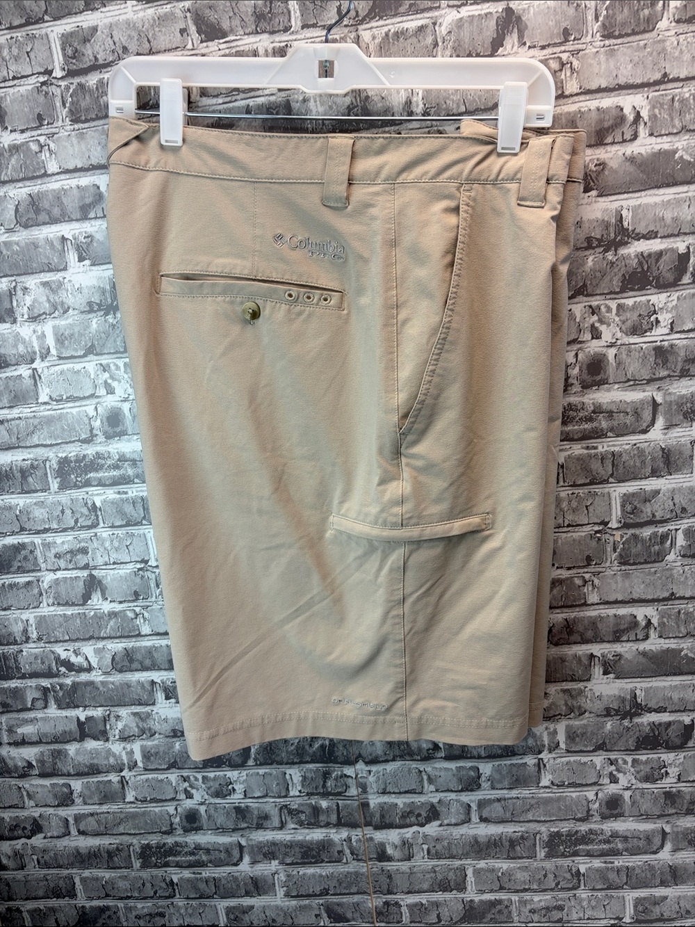Columbia Men's Khaki‎ Cargo Shorts - Lightweight Outdoor